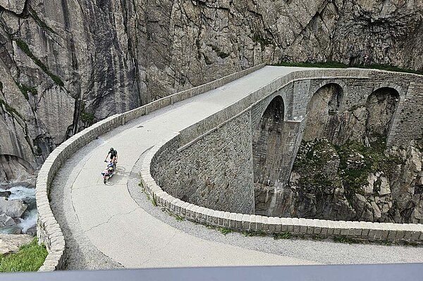 Die Schöllenenschlucht bringt einen harten Anstieg mit sich.